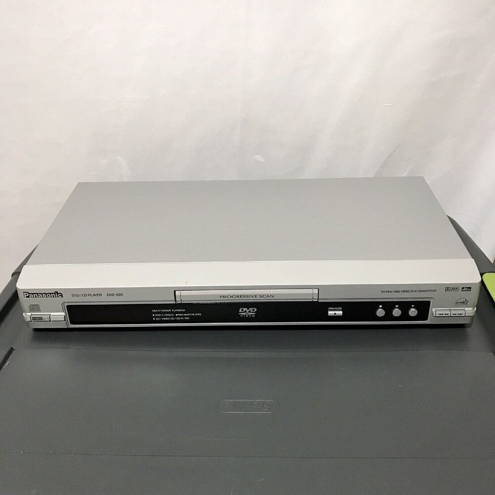 Panasonic DVD-S25U DVD/CD Player  Fully Tested Video Progressive Scan *No Remote
